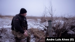 Українські військові на фронті скаржаться на нестачу боєприпасів