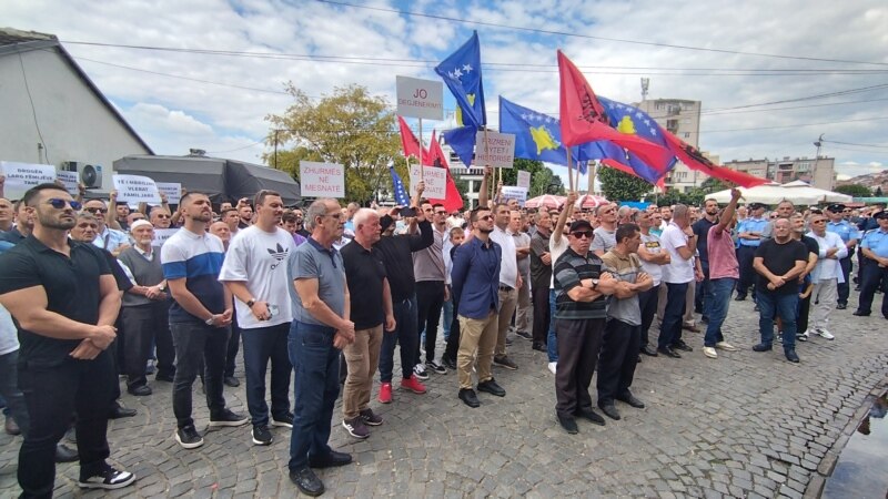 U Prizrenu održan protest protiv Dokufesta