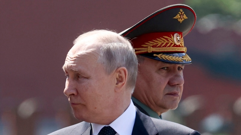 Putin shkarkon aleatin e vjetër nga pozita e ministrit të Mbrojtjes
