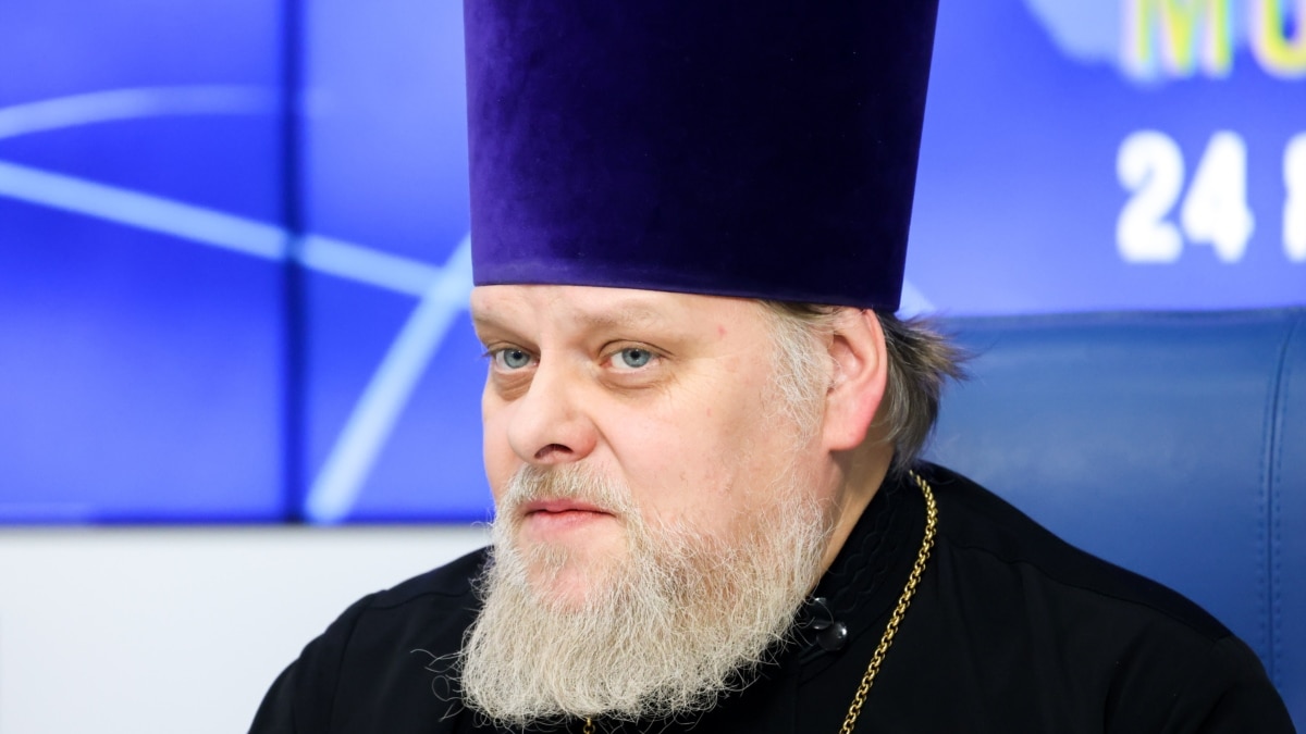 The chairman of the expert council of the Russian Orthodox Church on art was removed from his post