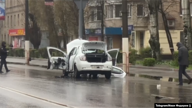 Пошкоджене авто представника окупаційної влади у Мелітополі Максима Зубарєва