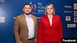 Președintele Partidului „Șansă”, Alexei Lungu, și deputata neafiliată, membră a Partidului „Renaștere”, Irina Lozovan, la conferința BRICS de la Moscova.