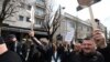 Protesta në Prishtinë kundër themelimit të Asociacionit të komunave me shumicë serbe.