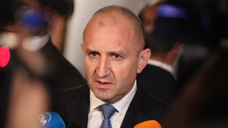 Радев: Наскоро ќе стане јасно дали Северна Македонија сака да оди во Европа