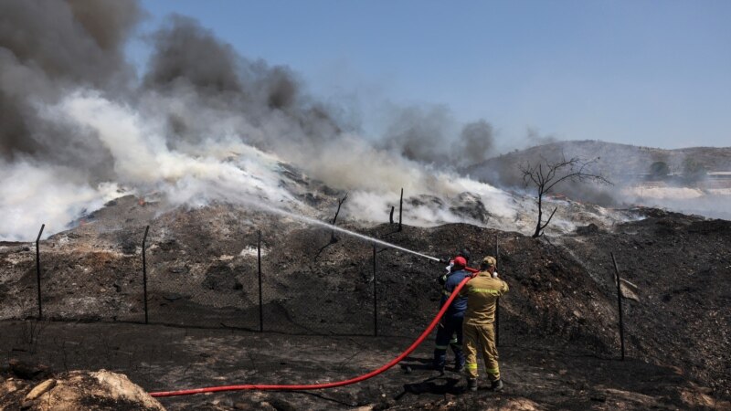 Pacijenti evakuisani na trajekt zbog požara u Grčkoj