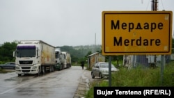 Pikëkalimi mes Kosovës dhe Serbisë, Merdare, është një prej zonave ku autoritetet serbe kanë arrestuar shqiptarë të Kosovës. (Foto: Radio Evropa e Lirë)