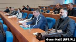 Poslanici u NSRS na sastanku s novinarima 13. marta 2023.