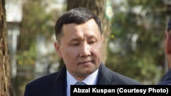 Юрист Абзал Куспан, кандидат в депутаты мажилиса, объявленный победителем выборов по одномандатному округу в Западно-Казахстанской области