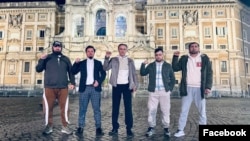 Освобожденные активисты "Группы 24" в Риме