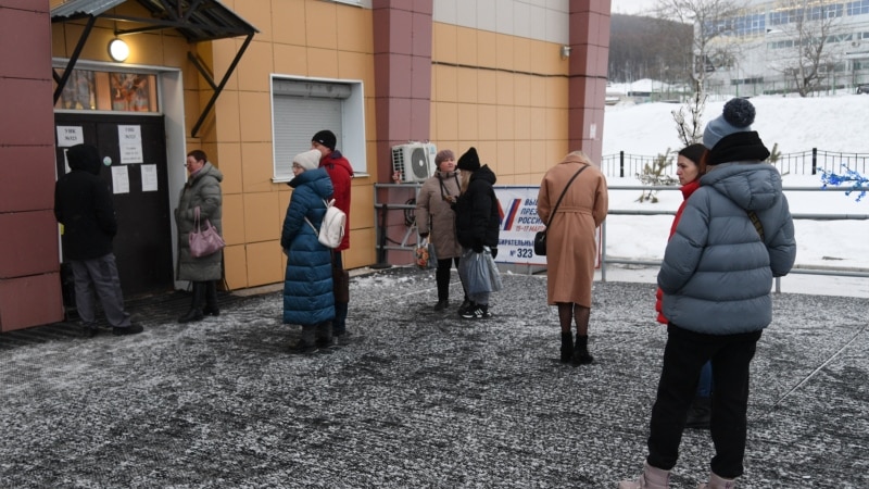 Rusi izlaze na birališta treći dan uz moguće proteste opozicije