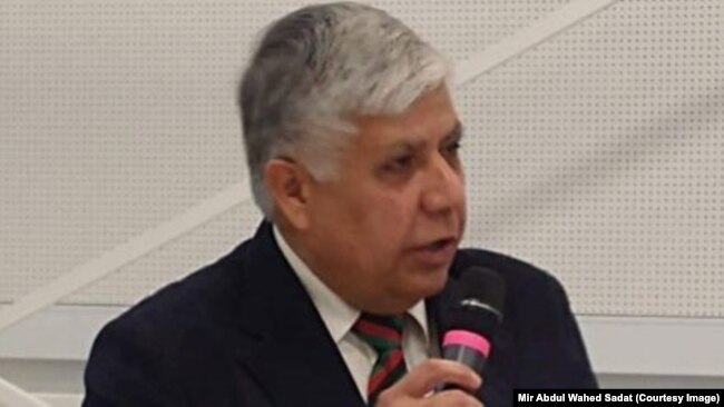 د افغانستان د حقوق‌پوهانو د ټولنې رییس میرعبدالواحد سادات