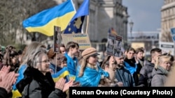 Акція українських біженців у Берліні, організована громадською організацією «Віче». 26 квітня 2023 року