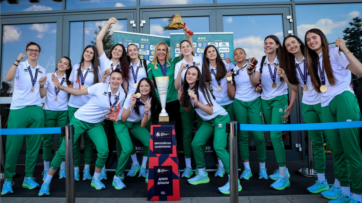 Те още нямат 18 години, но вече са европейски шампионки.