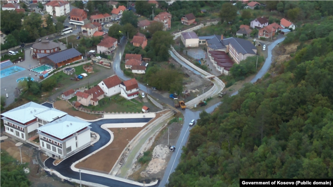 Zona rreth Manastirit në Banjskë, ku janë stacionuar pjesëtarët e grupit të armatosur serb, më 24 shtator. (Burimi: Qeveria e Kosovës)