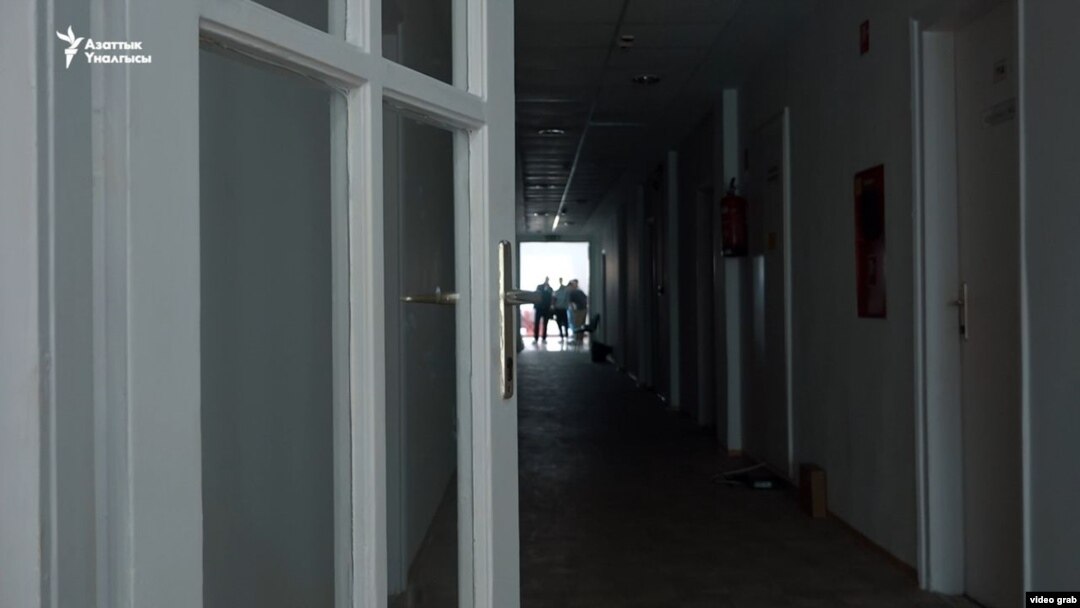 Венгриядагы кыргызстандык мигранттар жашаган жайлардын бири. Иллюстрациялык сүрөт.