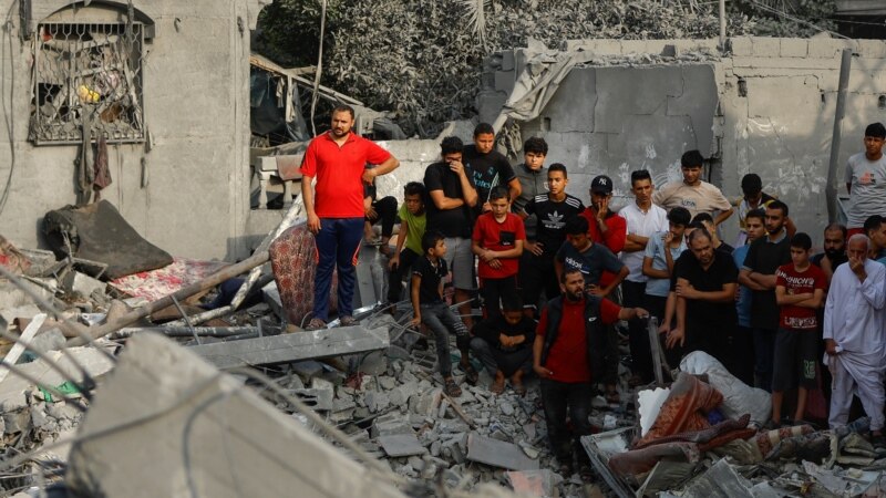 Најмалку 80 луѓе биле убиени во текот на ноќта во Газа