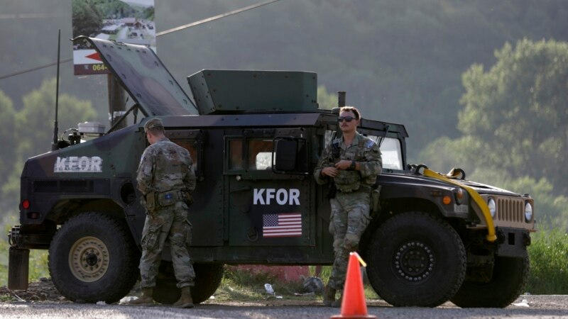 НАТО испраќа уште 200 војници во Косово