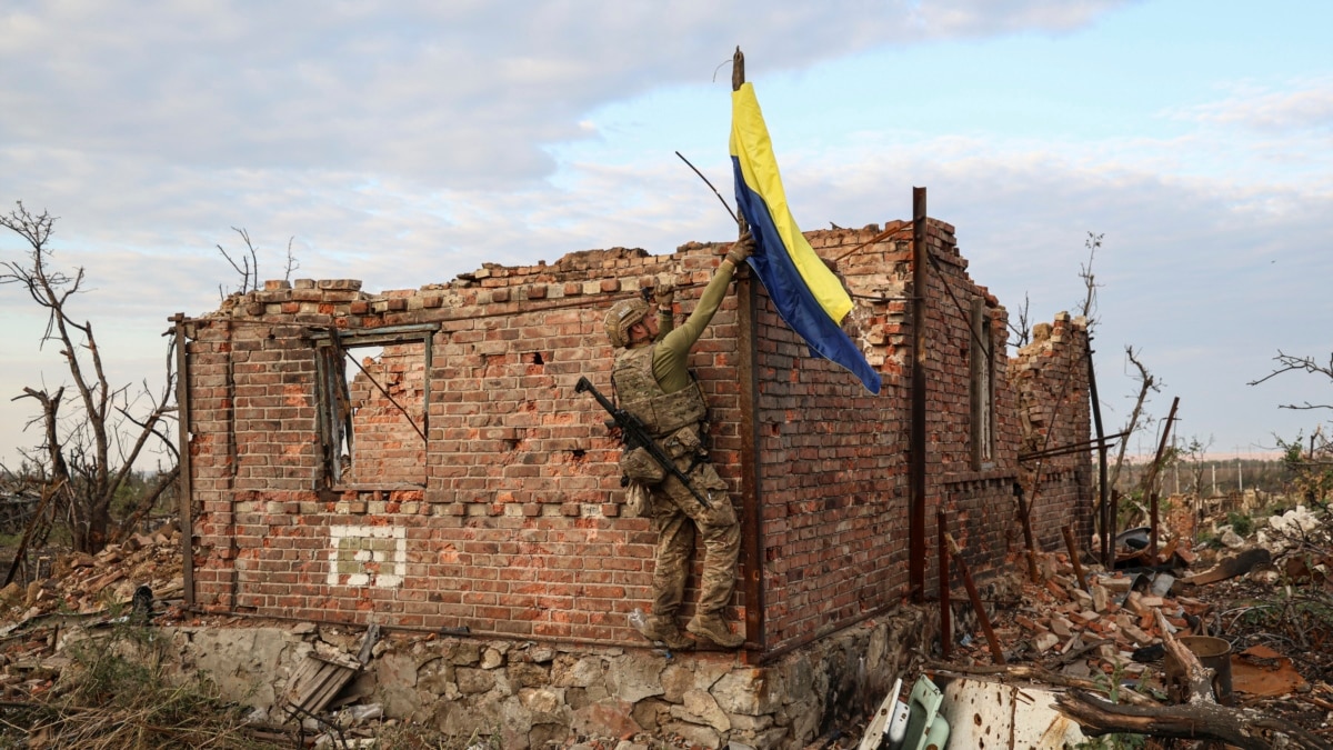 'Chaos, Screams, And Explosions': Ukrainian Forces Make Modest But Important Gains In Grueling Counteroffensive
