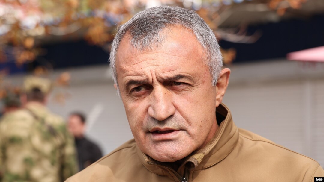 Анатолий Бибилов