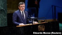 Министр иностранных дел Украины Дмитрий Кулеба во время выступления на заседании Генеральной ассамблеи ООН, 22 февраля 2023 года