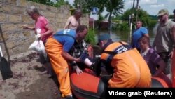 Užurbana akcija spašavanja ljudi u Mikolajivu i Hersonu