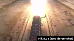 Випробування ракети тактичного комплексу «Гром-2», архівне фото, 2018 рік