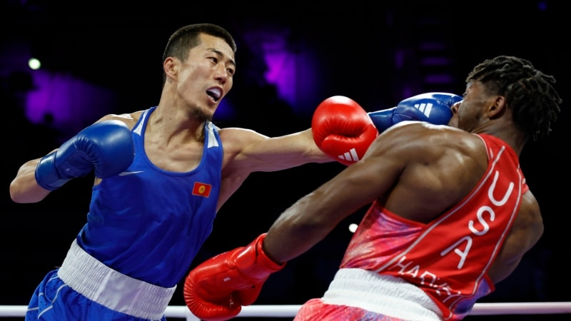 Париж-2024: Кыргызстанский боксер Мунарбек Сейитбек уулу вышел в полуфинал