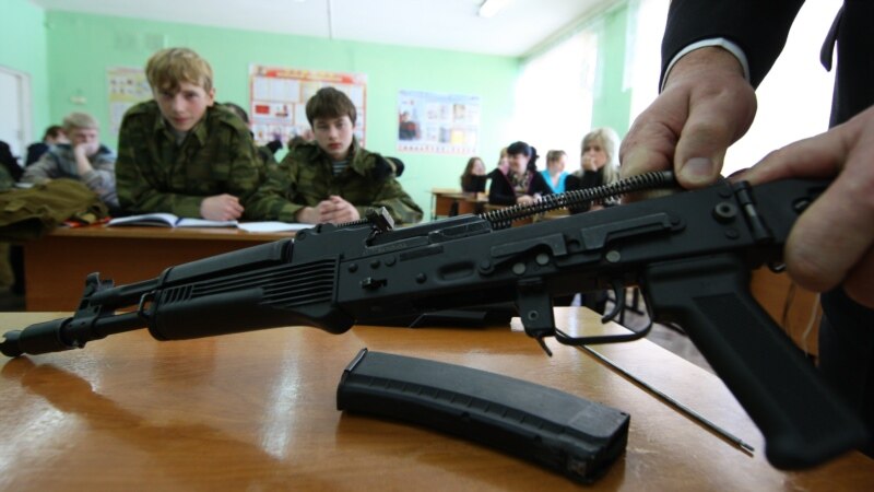 В Татарстане для старшеклассников и студентов училищ и колледжей проведут учебные военные сборы