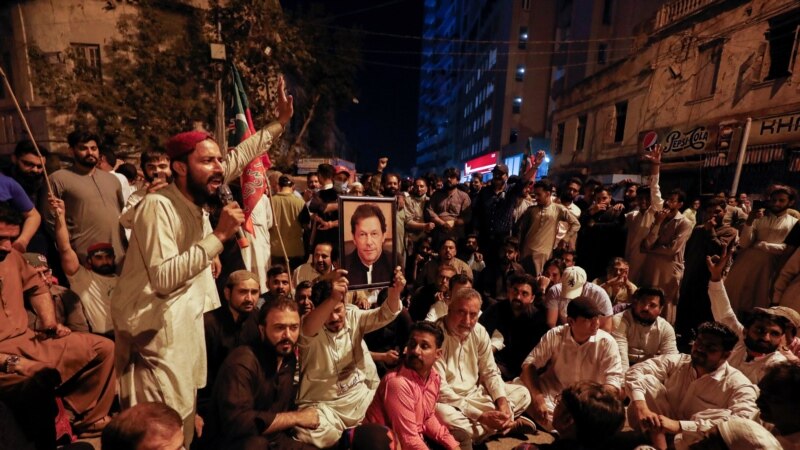Sud pauzirao pokušaj hapšenja bivšeg premijera Pakistana Imrana Khana 