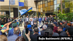Protesti ispred Parlamenta entiteta Federacija BiH, 28. april 2023.