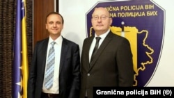Bogdan Živaljević, časnik za vezu Frontexa, i Mirko Kuprešaković, direktor Granične policije BiH, 22. 5. 2024.