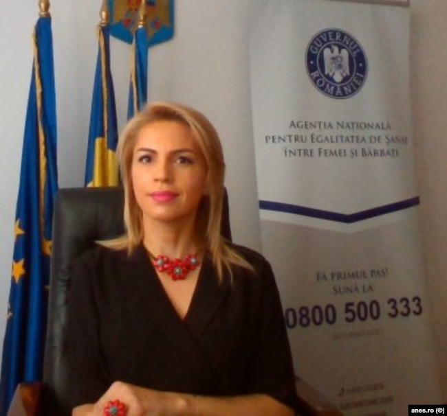 De meserie profesoară de Limba Română, Luminița Popescu a ajuns în Consiliul de Administrație al ROMARM.