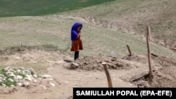 سیلاب‌های اخیر افغانستان بیش از همه، زنان و کودکان را اسیب‌پذیر ساخته است.
