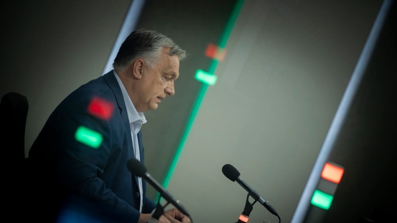 Венгрия «без лишнего шума» упростила легализацию в стране россиян и белорусов