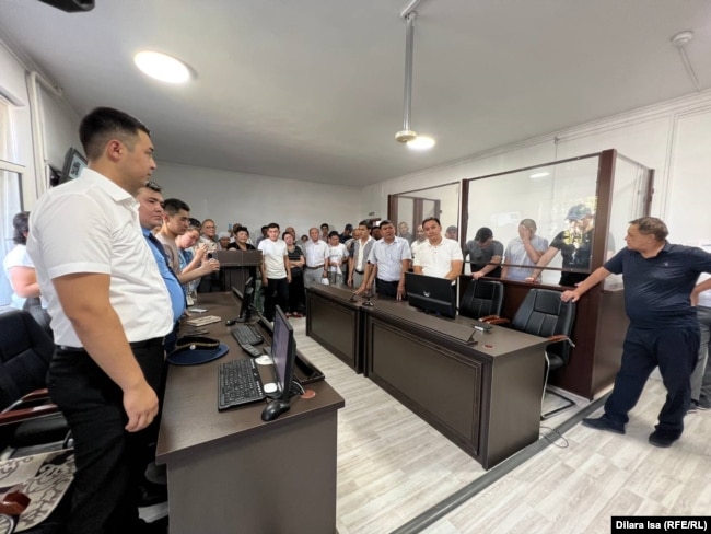 Суд выносит решение по делу шести полицейских, обвинённых в пытках в Туркестане. 26 июля 2023 года