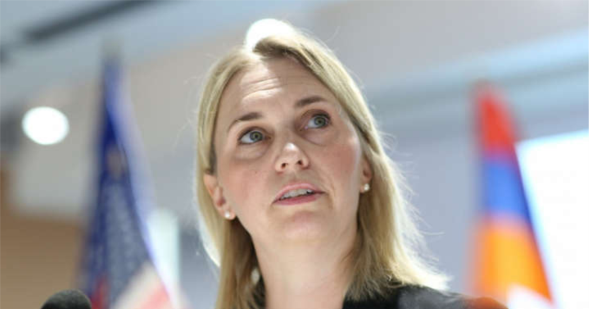 უკრაინაში აშშ-ის ელჩი ბრიჯიტ ბრინკი თანამდებობას ტოვებს-ამერიკული მედია