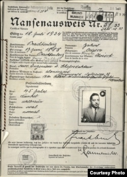 Нансеновский паспорт Я. Трахтенберга, 1934 г. Источник: Швейцарский бундесархив.