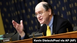 USA – Rep. Brad Sherman questions witnesses before a House Committee on Foreign Affairs hearing, September 16, 2020.