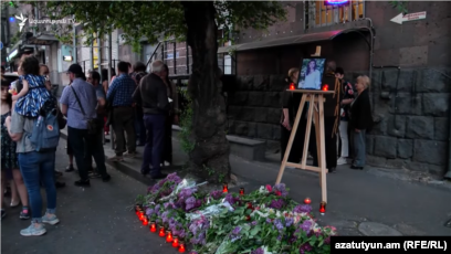 Эротикалық суреттер а