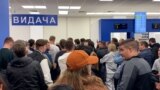 Урід заборонив пересилати закордонні паспорти та паспорти громадянина України за кордон