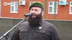 История чеченца, воевавшего за ВСУ, а потом присягнувшего на верность Кадырову. В Грозном он рассказывает, как и за что убивал украинцев 
