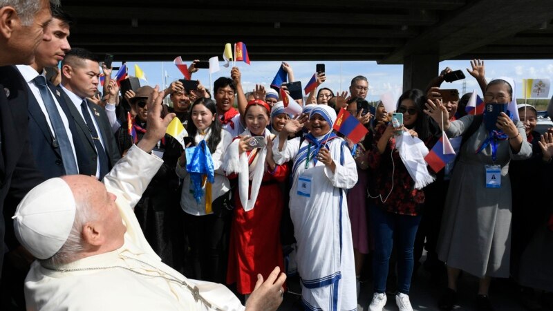 Papa Franjo u posjeti Mongoliji