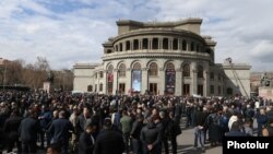 Armenia - Refugees from Nagorno-Karabakh rally in Yerevan's Liberty Square, March 20, 2024.