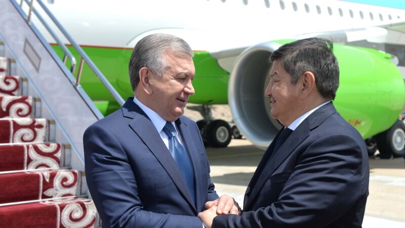 Кыргызстанга Өзбекстан, Тажикстандын президенттери келди
