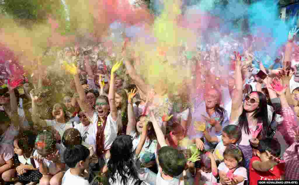 The seventh Festival of Colors was held in Asanbai Park in the Kyrgyz capital, Bishkek, on May 27.