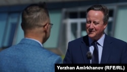 British Foreign Secretary David Cameron is interviewed by RFE/RL’s Kazakh Service in Astana on April 25.