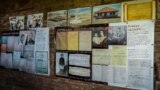 Expoziția „Basarabenii în gulag”, care cuprinde documente, fotografii și bunuri ale celor deportați, organizată într-un vagon de marfă – un prototip al vagoanelor în care au fost transportați moldovenii spre Siberia.