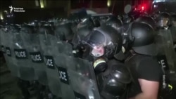 Тбилиси: Полиция нааразылыкка чыккандарга күч колдонду 