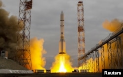 Запуск ракеты "Протон-М" с космодрома Байконур в 2016 году