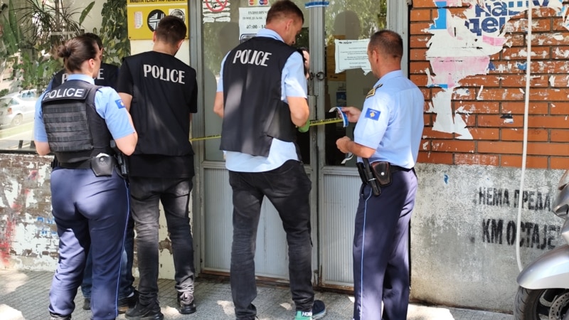 Police Shut Down 9 Serbian Post Branches In Kosovo's Northern Region